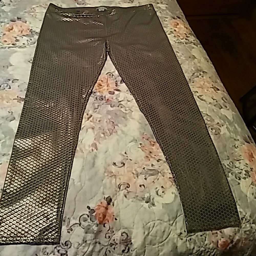 Stretch pants